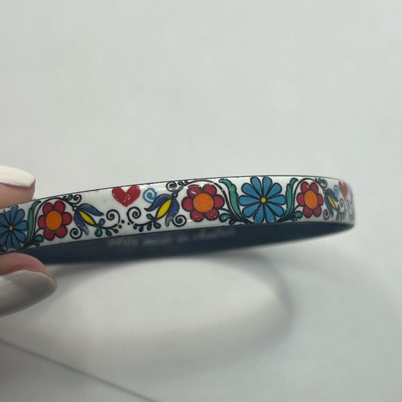 Vintage Enamel painted Bangle Bracelet Handmade in
Austria Floral Art multicolor - Picture 6 of 14